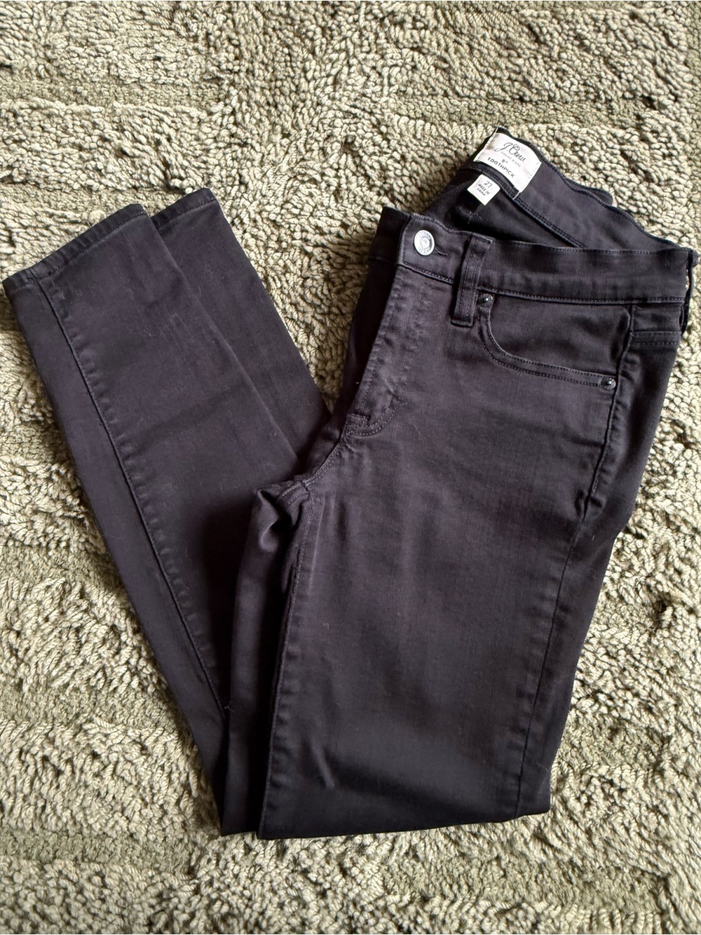 J. Crew 8" Toothpick Skinny Jeans in Classic Black